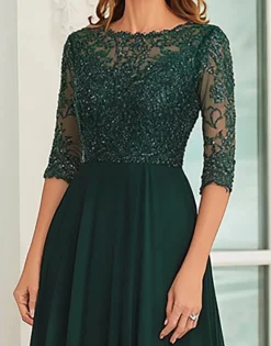 Verde escuro Uma linha de renda mãe de vestido de noiva com 3/4 mangas