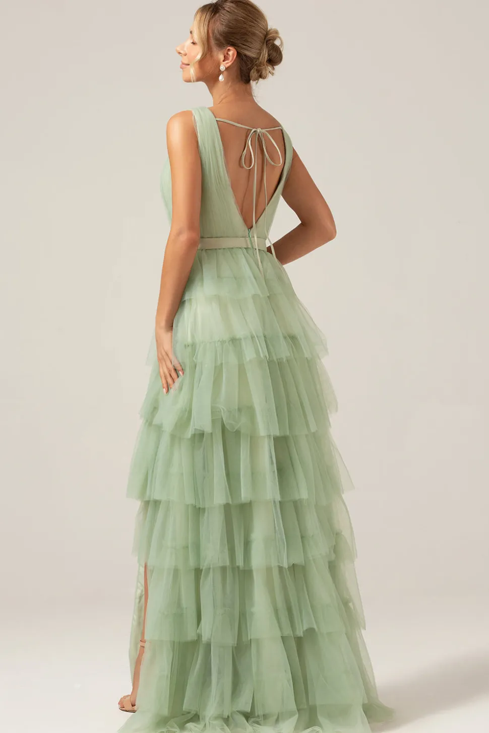 Verde Tiered A Line V-Neck Tulle Long Prom Dress com Fenda