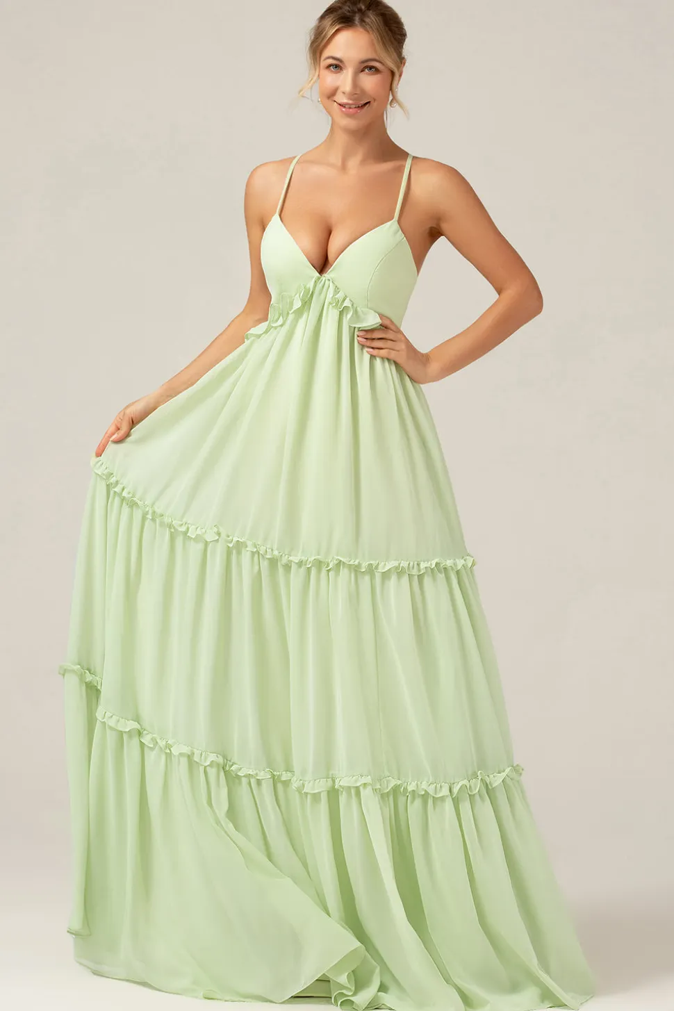 Verde Uma linha de babados longo vestido de dama de honra da maternidade com renda para trás