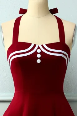 Vermelho escuro dos anos