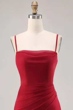 Vermelho escuro Ruched Chiffon espaguete alças longo vestido de dama de honra com fenda