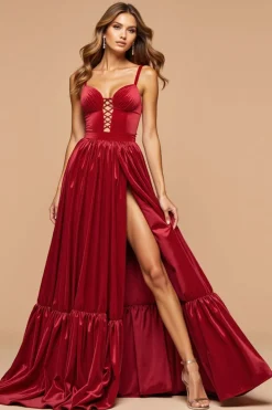 Vermelho escuro Uma linha cortada plissado vestido de baile de formatura de cetim