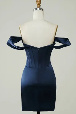 Vermelho fora do ombro assimétrico apertado curto homecoming vestido