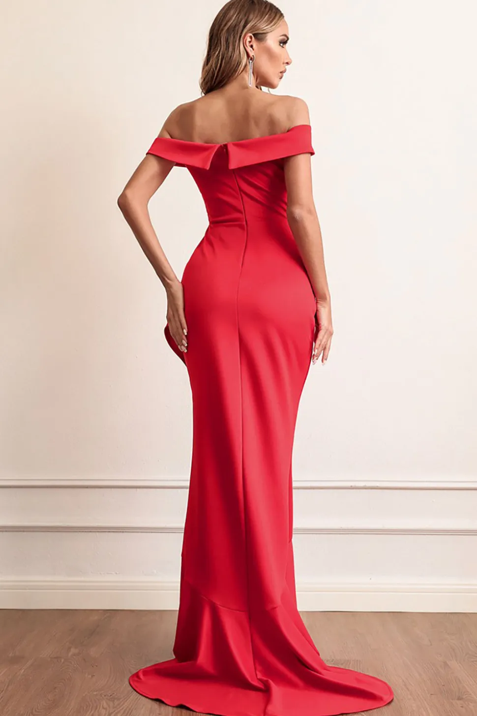 Vermelho Fora do Ombro Vestido de Festa