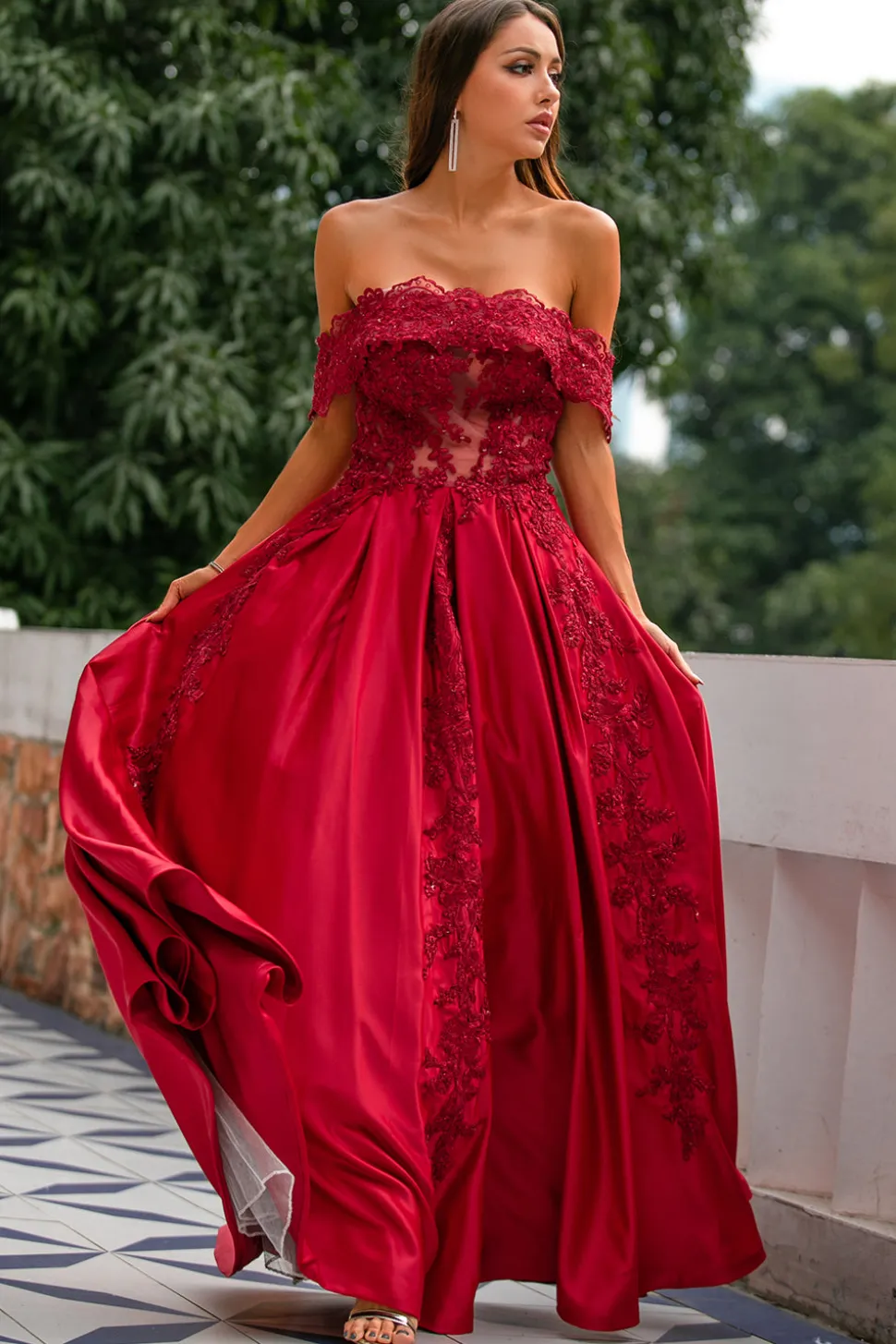Vermelho fora do ombro Vestidos de Cerimónia