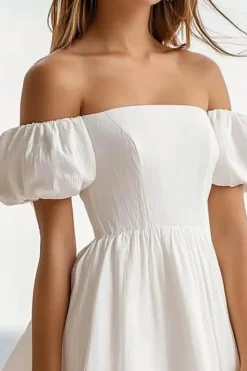 Vestidinho Branco Linha-A Curto/Mini Fora do Ombro
