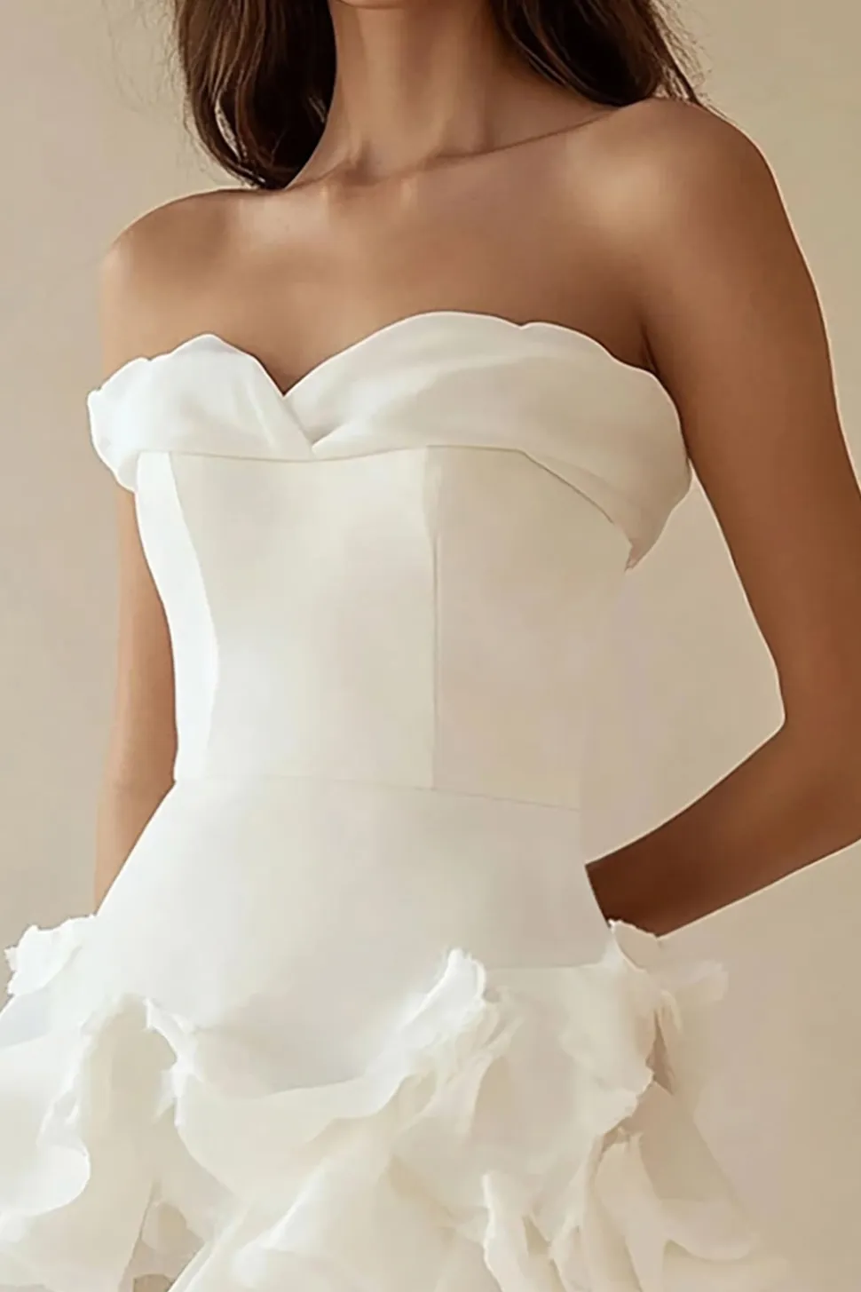 Vestidinho Branco Linha-A Curto/Mini Sem Alças Babados