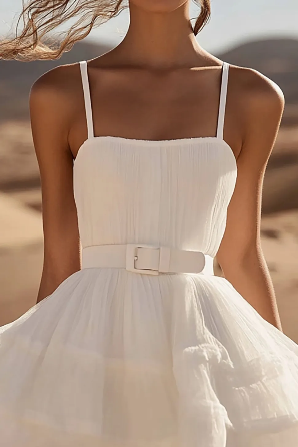 Vestidinho Branco Organza Curto/Mini Alças Finas Linha-A