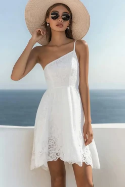 Vestidinho Branco Um Ombro Linha-A Curto/Mini Renda