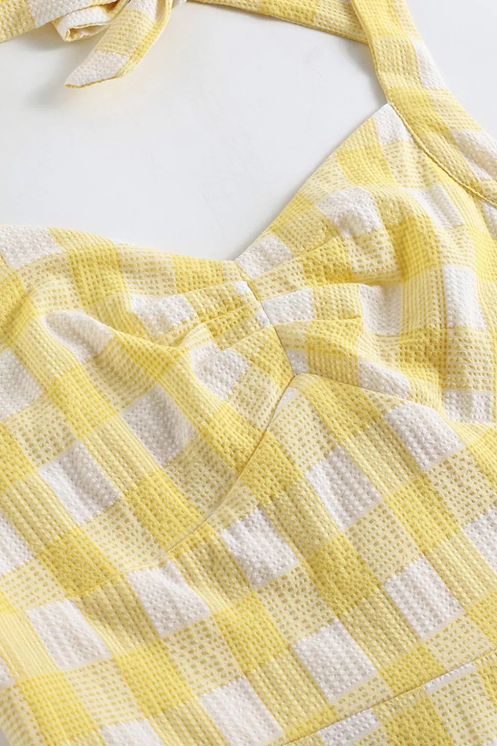 Vestido amarelo plaid halter 1950