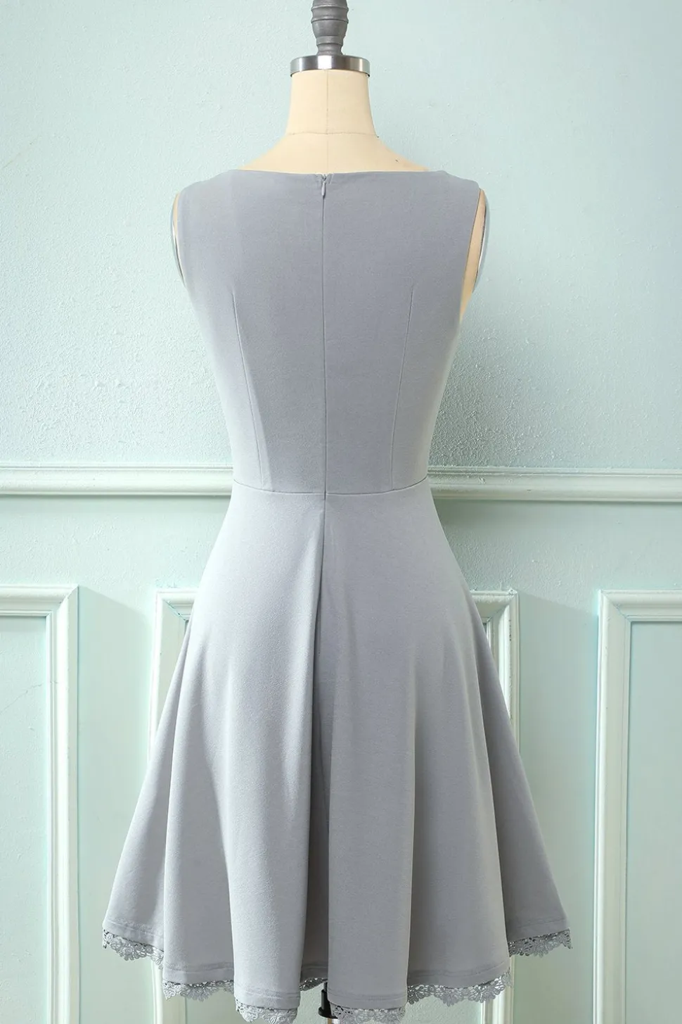 Vestido amarelo vintage de 1950 com renda oca