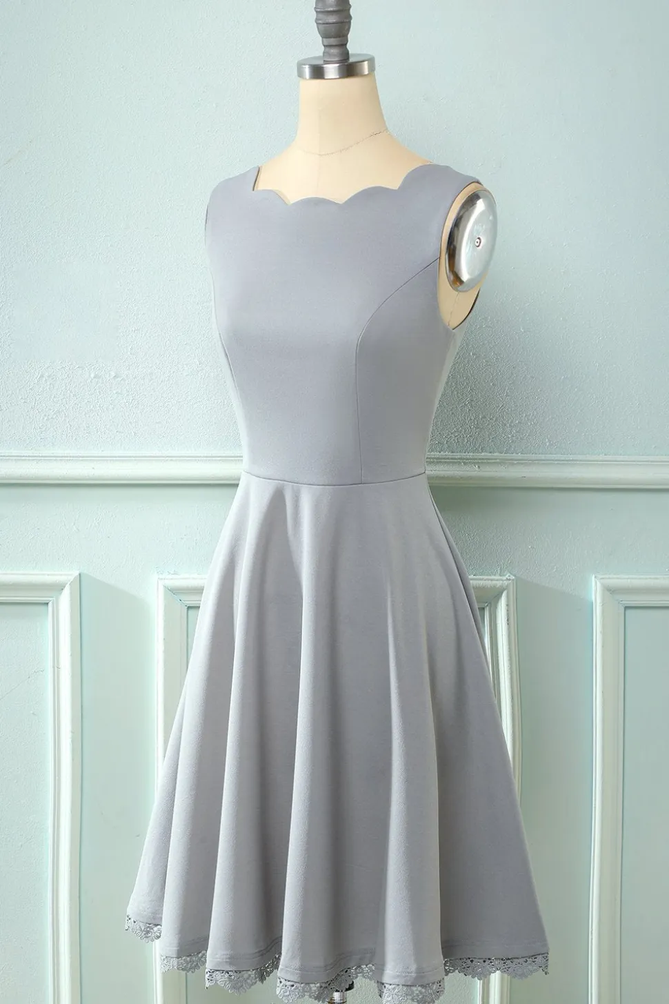 Vestido amarelo vintage de 1950 com renda oca