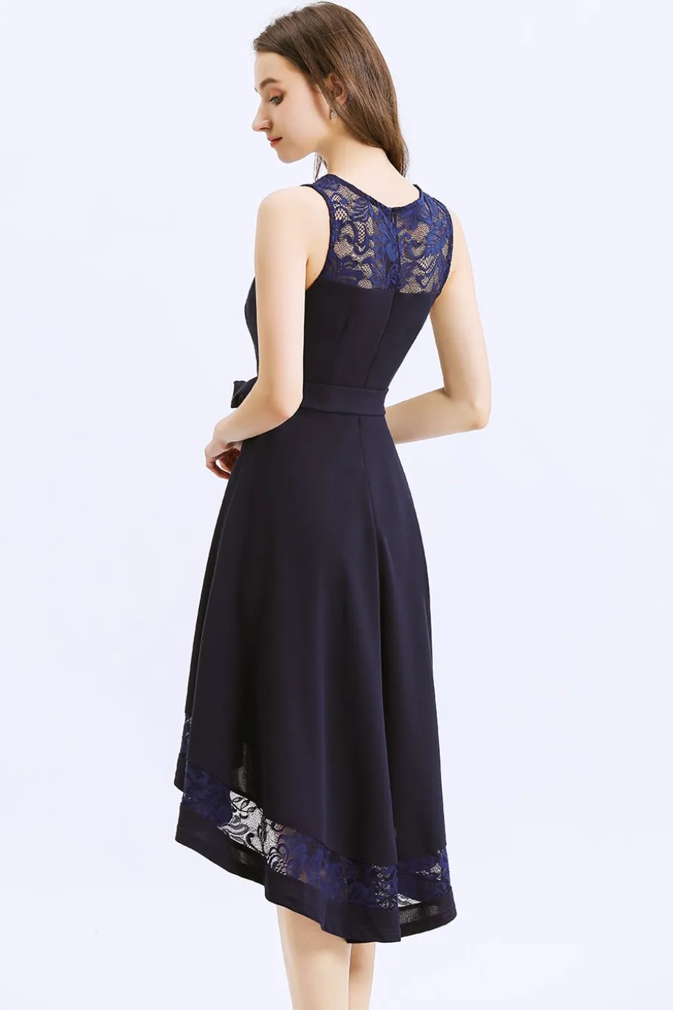 Vestido assimétrico azul marinho