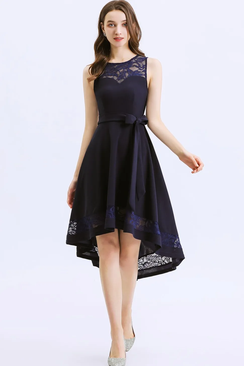 Vestido assimétrico azul marinho