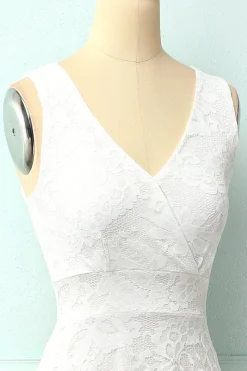 Vestido assimétrico de champanhe