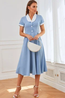 Vestido azul de balanço dos anos 50 com bolsos