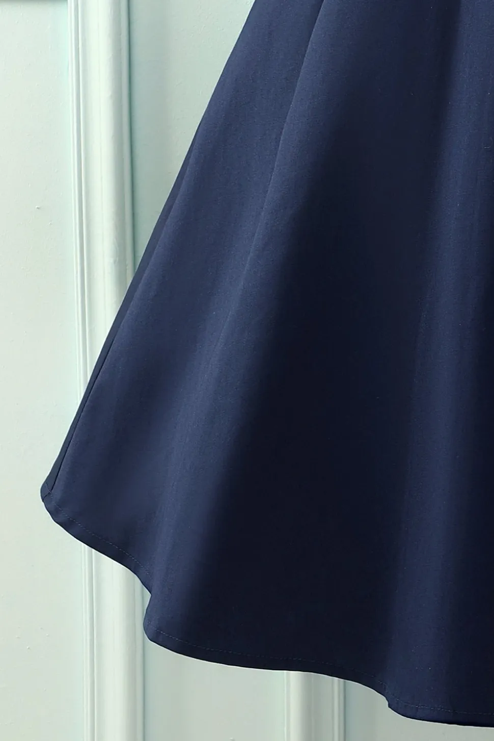 Vestido azul marinho dos anos 50