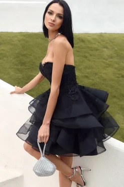 Vestido bonito de tulle preto tule preto