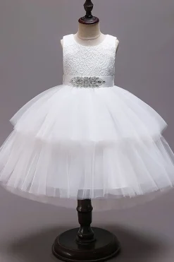 Vestido branco A-Line Tiered Flower Girl com renda