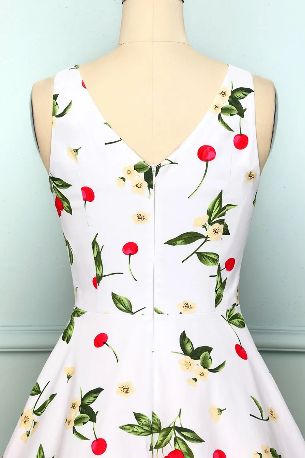 Vestido Branco Cereja