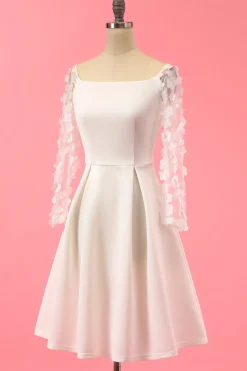 Vestido branco partido do laço