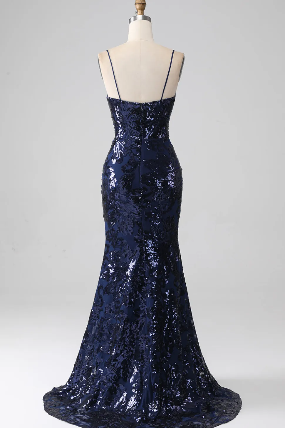 Vestido cintilante de lantejoulas sereia espaguete com fenda