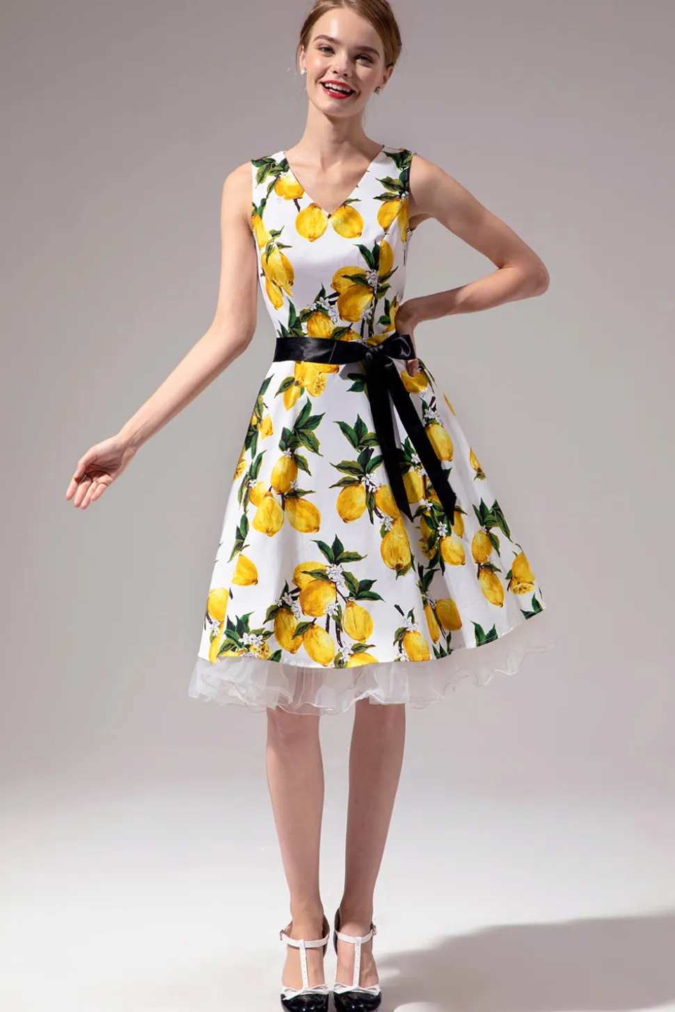Vestido com decote em V