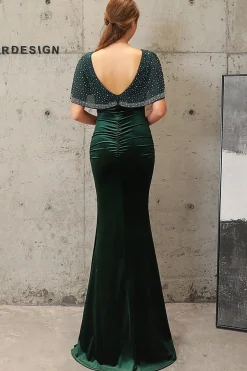 Vestido comprido de veludo verde escuro