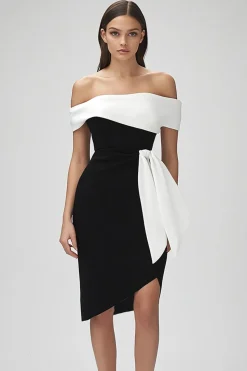 Vestido curto de marfim bodycon e preto com babados