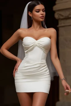 Vestido Curto de Noiva Sweetheart Corset Bodycon Marfim