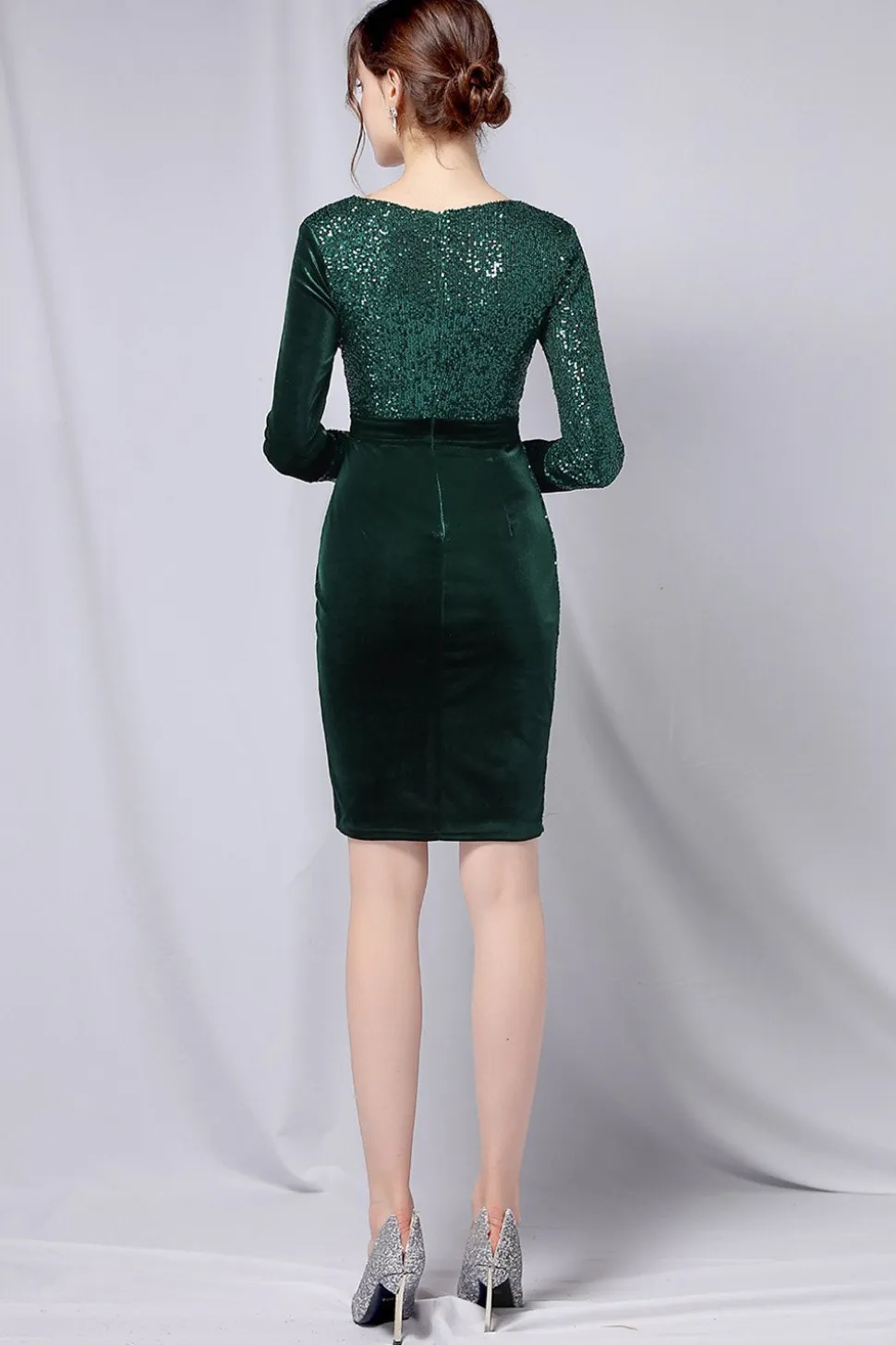 Vestido Curto de Veludo Borgonha
