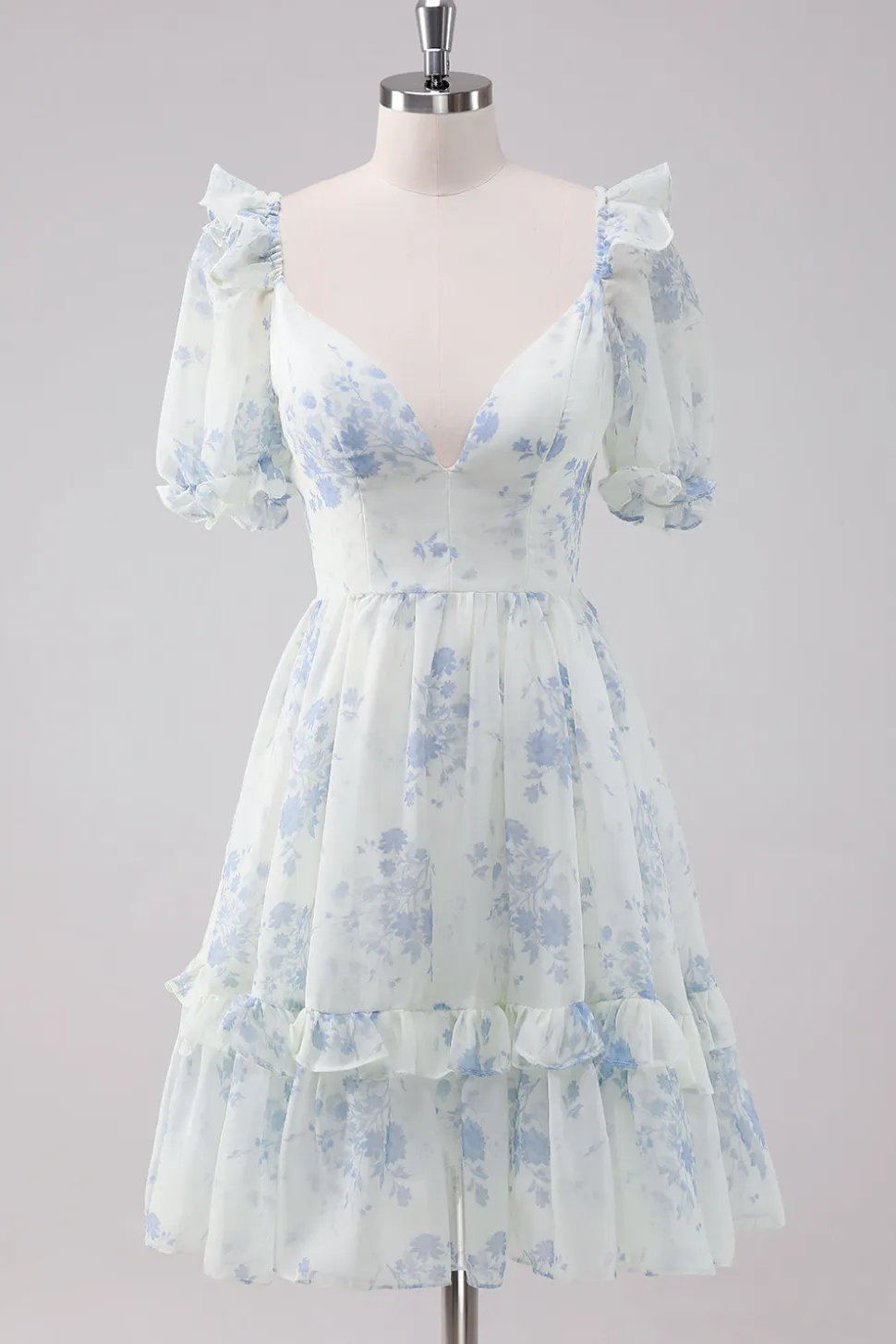 Vestido Curto Homecoming Floral Azul Claro com Mangas Curtas