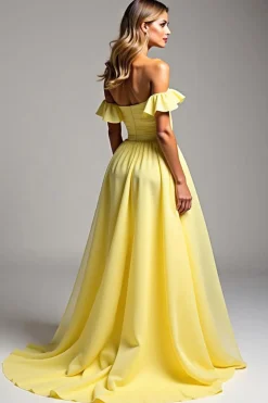 Vestido de Baile Amarelo Claro Linha-A Fora do Ombro Longo