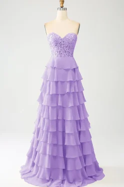 Vestido de baile amarelo querido em camadas