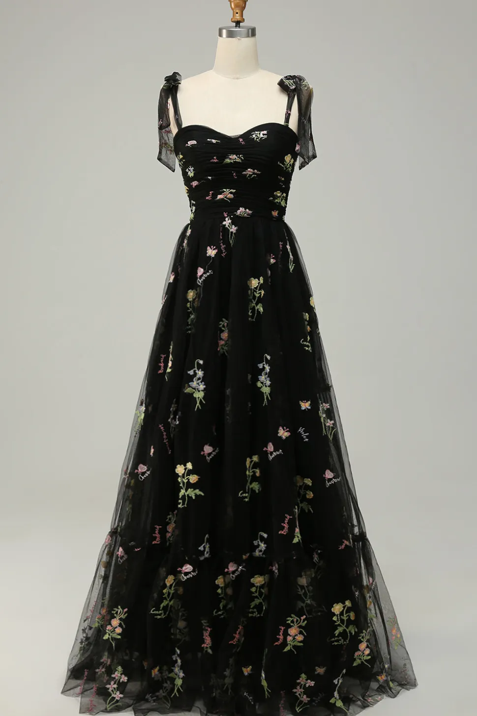 Vestido de baile azul azul cinza com bordado