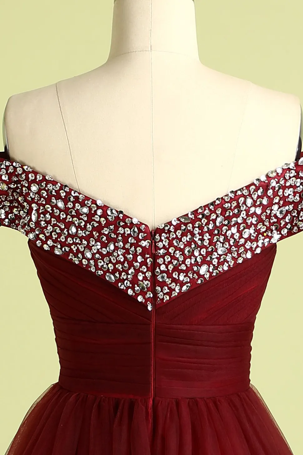 Vestido de Baile Borgonha