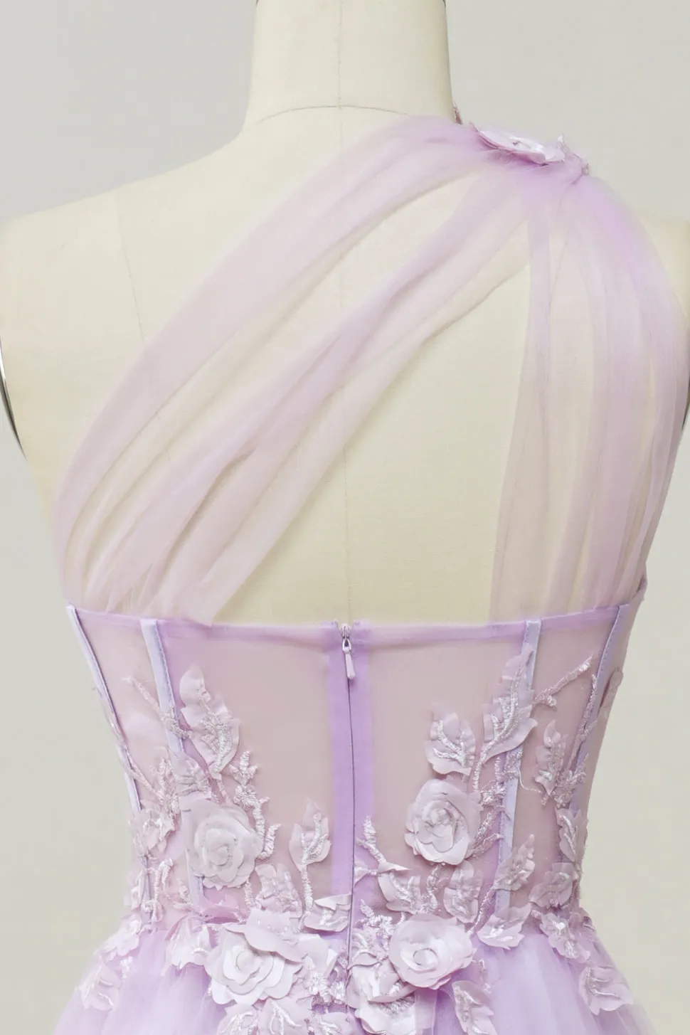 Vestido de baile com apliques azul céu um ombro
