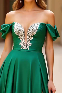 Vestido De Baile com Fenda Verde Escuro Linha-A Cetim Longo Miçangas Fora do Ombro
