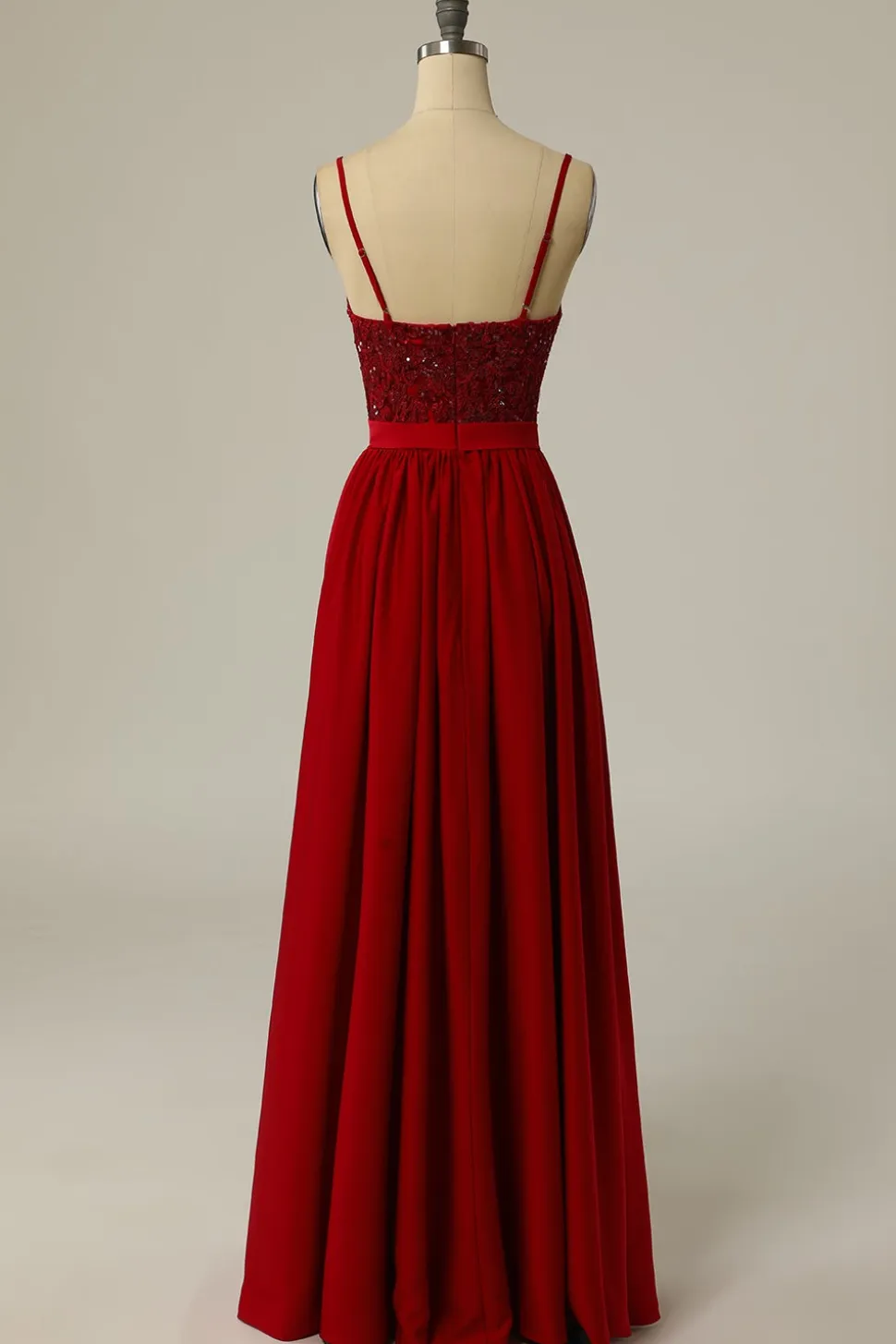 Vestido de baile comprido da Borgonha com renda de missangas