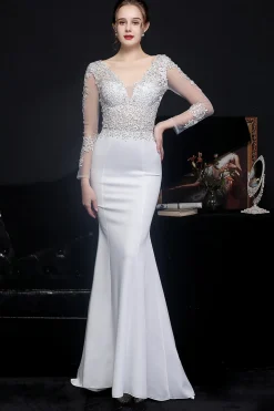 Vestido de baile de aplique branco