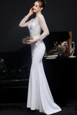 Vestido de baile de aplique branco