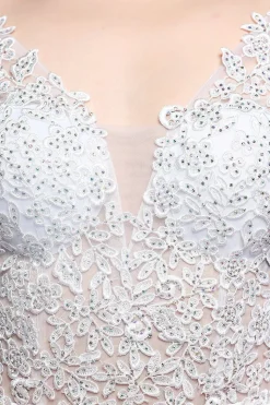 Vestido de baile de aplique branco