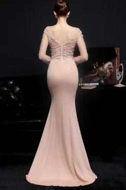 Vestido de baile de aplique branco