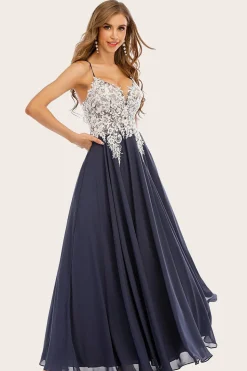 Vestido de baile de chiffon azul e poeirento com renda