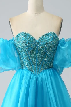 Vestido de baile de espartilho frisado azul com mangas destacáveis