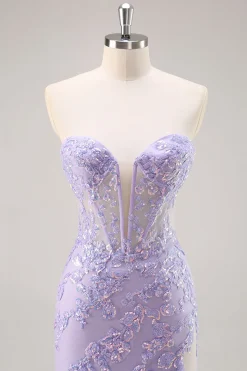 Vestido de baile de formatura de espartilho sem alças lilás com sobreposição destacável