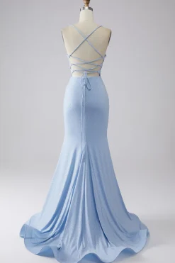 Vestido de baile de formatura de sereia azul claro brilhante com fenda