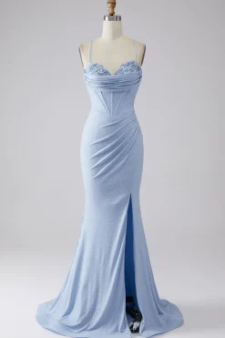 Vestido de baile de formatura de sereia azul claro brilhante com fenda