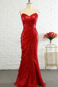 Vestido de baile de lantejoulas vermelhas de Sheath Sweetheart Com Lantejoulas