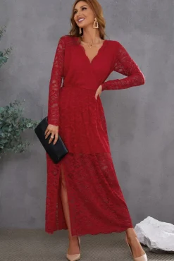 Vestido de baile de renda verde com mangas compridas
